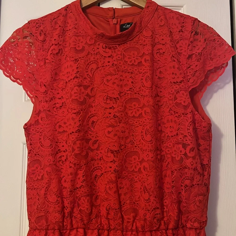 Love Reign Fire Red Lace Romper Large - Picture 2 of 5